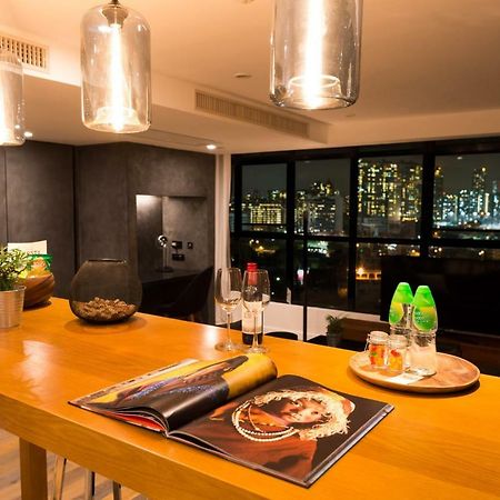 Hmlet Austin Avenue Hotel Хонконг Екстериор снимка