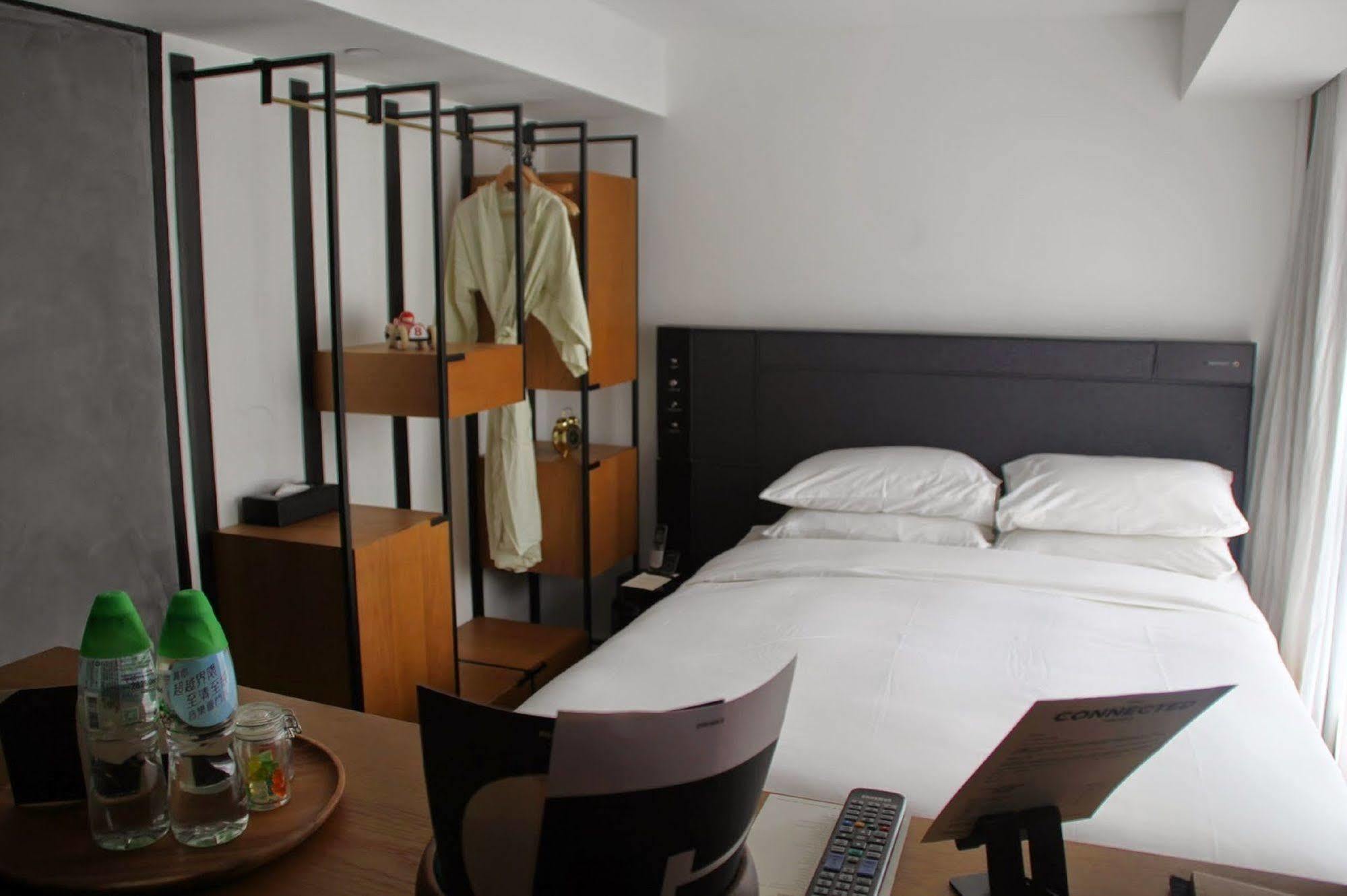 Hmlet Austin Avenue Hotel Хонконг Екстериор снимка